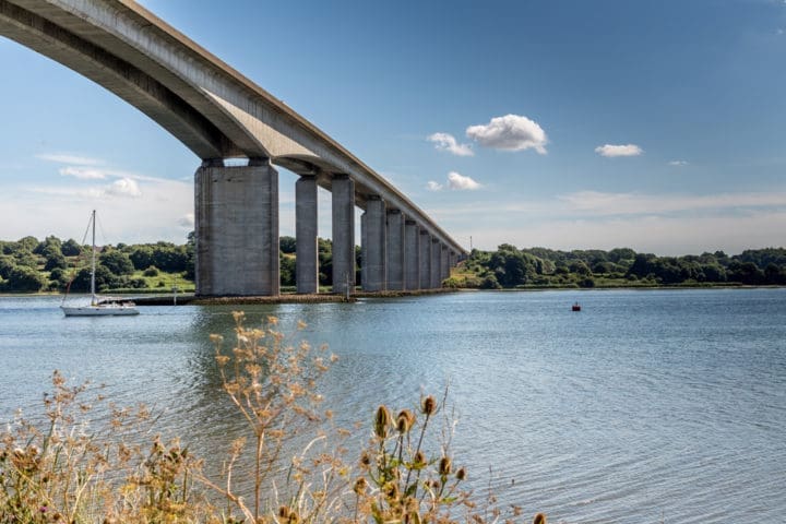 Bridging spanning across river